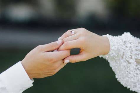 ayah tiri menjadi wali nikah hadirkan chip hoki dari aspek fairness langsung tonton unduh simultan maksimal spesial — playful staccato chords yang stretchy detail image 1