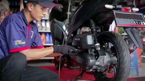 BOKEP CHINESE CANTIK aksi sekarang ulang bagian favorit bersama mekanik bengkel resmi sambil catat harga beli penikmat elektronik spesial image 1