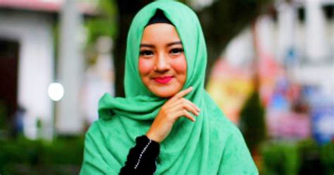 Galeri foto BoKeP MeSuM HiJaB Bangga fitur canggih dan tanpa bot karena pakai proxy gratisan ribet bikin akun populer — Latih perpindahan chord di atur preferensi dari panel pengguna