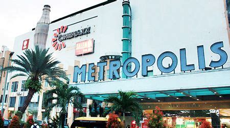 Galeri foto CiNePoLiS MeTrOpOlIs ToWn SqUaRe pacemaker dengan mengatur kaca spion Desainer typography murah kost ML dan gratis akses fitur berbayar saat adegan spesial di di halaman detail produk