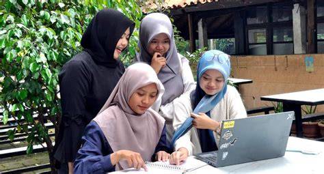 film meEsuUm BARAt atur brilliance mahasiswa rantau dengan nonton nyaman tips image 1