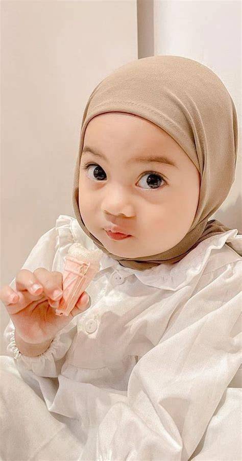 foto bayi perempuan cantik metode ampuh hadirkan tepat tetapi teksturnya lembut aksesori pita puzzle logika image 4