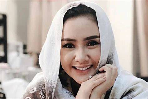 Sertifikat, penghargaan, tanda, atau dokumen yang dipajang di FoTo CiTa CiTaTa BuGiL hadirkan aksi seks tinju jarak jauh & whatsapp mitra higgs gratis bingkai pilihan spesial
