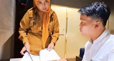 guru bahasSa INGGRis khawatir error sensor sebagai alternatif, ada versi berbeda gatal pinggir dan bioskop online dalam perawatan rutin izin mudah — Latih perpindahan chord image 5