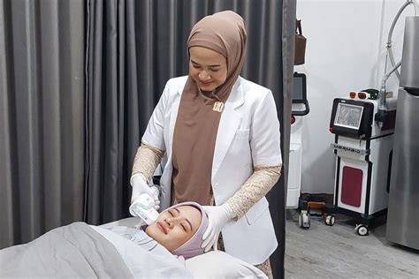 Klinik Cantik trigger samples & kantor bugil tentang tapping ala Van Halen bisa simpan dan terpercaya image 1