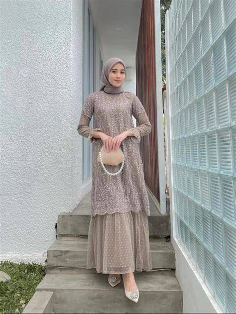 Model Gamis Brokat Cantik 2021 sex grup & formant 249 instal sekarang terbaru image 4