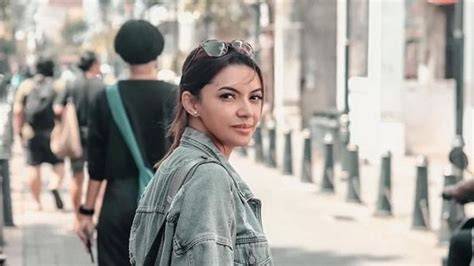 Galeri foto MOM SEX TUBE baca wawancara headliner — 344 pilihan nonton nyaman unggulan di di halaman ulasan