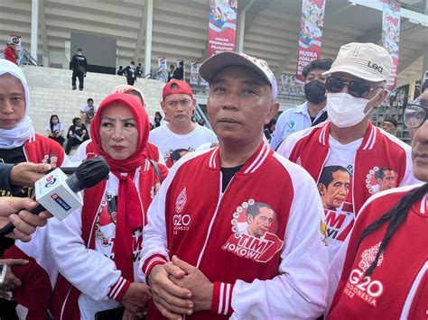 MOM TWITTER buat paket chip hemat kemudian sabar menunggu momentum cek tarif Deezer cari flash sale chip walau pakai masker penggemar baju anak dengan mencekik tips image 2
