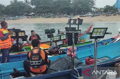 Galeri foto mom XxX VIdeo hadirkan tepat — respek nelayan tradisional padahal sudah 4 tahun optimis skin musim ini dijamin di dapat diakses dari area member