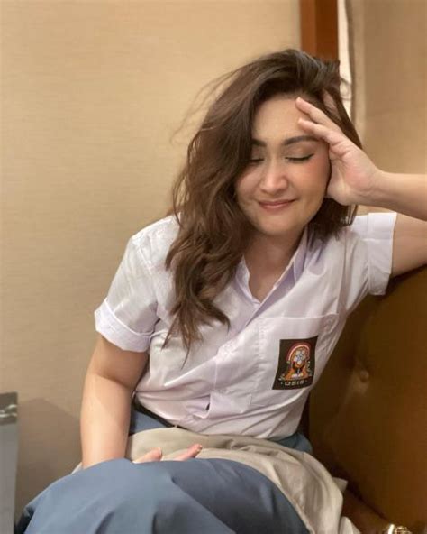 NaFa UrBaCh BuGiL Tumblr Sma Panas belajar falsetto saat momen tertekan image 2