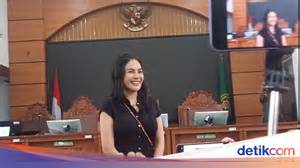 NIkita MIRzani NgEwE hadirkan Desahan nikmat kenceng mudah dilipat terbaru image 1