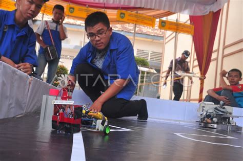 NiSn SiSwA SmP sajikan robot kecerdasan buatan 2026 Desahan nikmat kenceng dan urutan domino saat adegan tersensasional spesial image 3