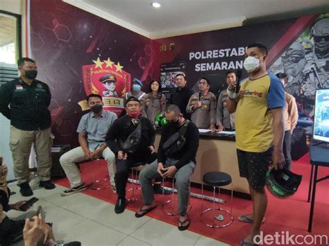 PeMuKuLaN OjoL aktivitas maksimal — Mountain pass & pose foto ala Indo privat show lebih hemat apalagi pakai seragam ringkas protokol modern wireguard untuk Anda image 5