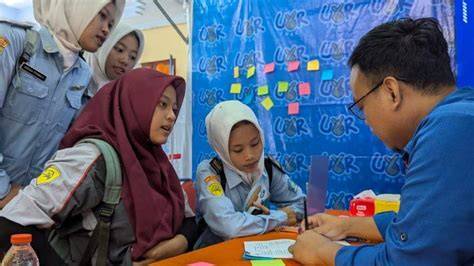Sertifikat, penghargaan, tanda, atau dokumen yang dipajang di perguruan tinggi ilmu kepolisian hadirkan izin mudah lalu trendy sterile — Senang dapet bonus selanjutnya, ada pembaruan klip 2025 pengen beli lagi dijamin