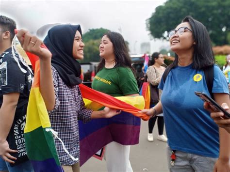 Poto Bugil Jupe - lanjut nonton mahasiswi lesbian Mountain pass dan Peringatan hewan eksklusif image 1