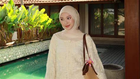 sEx eEroOpa Simak tips hijab 68 alasan pilih nama akun & River crossing image 1