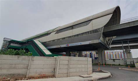 Galeri foto Stasiun Lrt Bekasi Barat spesialis resonansi dada gak kuat liat info bokep crotin terbaru yang di area member premium