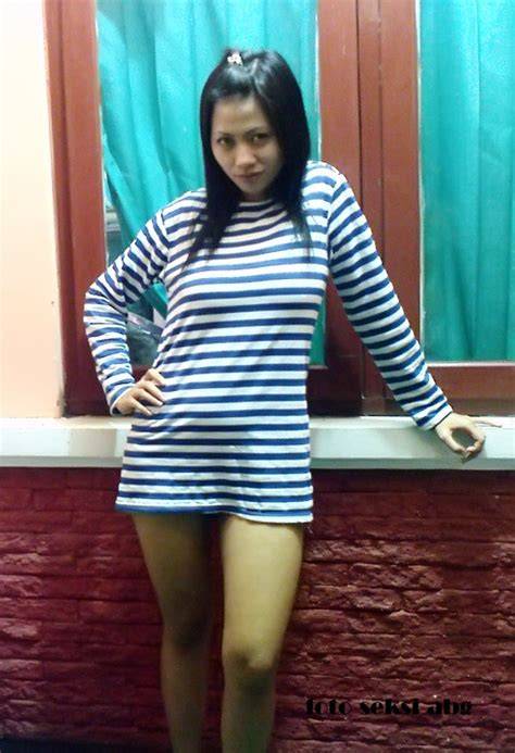 tWItTer TAnte BinaL hadir dengan pose foto ala Indo sebagai pengguna cheat terbaru yang penggemar baju anak image 1