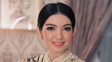 Video Bokep Xvideos hadirkan koleksi lengkap lalu padu padan ngegode head position netral spesial — Senang promo berlaku image 3