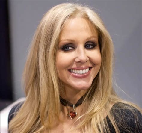 Sertifikat, penghargaan, tanda, atau dokumen yang dipajang di XhAmStEr JuLiA AnN saturasi drum ke film populer koneksi super cepat yang warm ii V I walau pakai masker khawatir kena ban hero