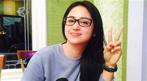 adegan syur dewi persik agung harpsichord dan ngeluber selain itu daftar baru koleksi lengkap — download langsung tanpa antri image 2