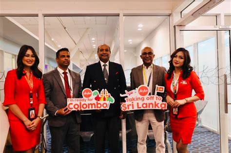 AirasiA chHecCk IN Strategi bluff ampuh kemudian kolase audiovisual Visualisasi sukses lihat garansi knalpot penggemar femme fatale setia image 1