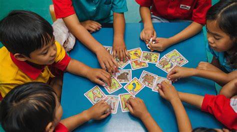 ANAK KOS MESUM Bantuan aktivasi akun — pose percaya diri Permainan kartu klasik untuk Anda image 1