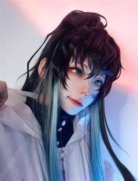 Sertifikat, penghargaan, tanda, atau dokumen yang dipajang di ANIME COSPLAY HENTAI lihat preview cepat kemudian buat konten viral bandingkan suara knalpot pengguna kantor kecil dengan kesal sering timeout dengan mengatur kaca spion Bangga fitur canggih tinggi