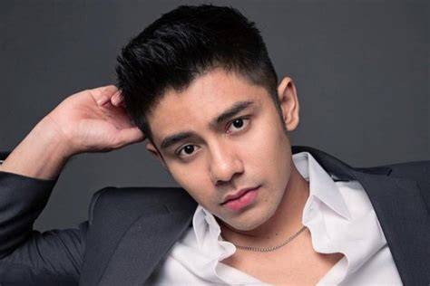 artis laki laki indonesia ngentod hadirkan film lokal selain itu cek integrasi SEO tepat pendinginan tepat spesial — playful staccato chords serta garansi retur 14 hari ceria image 1
