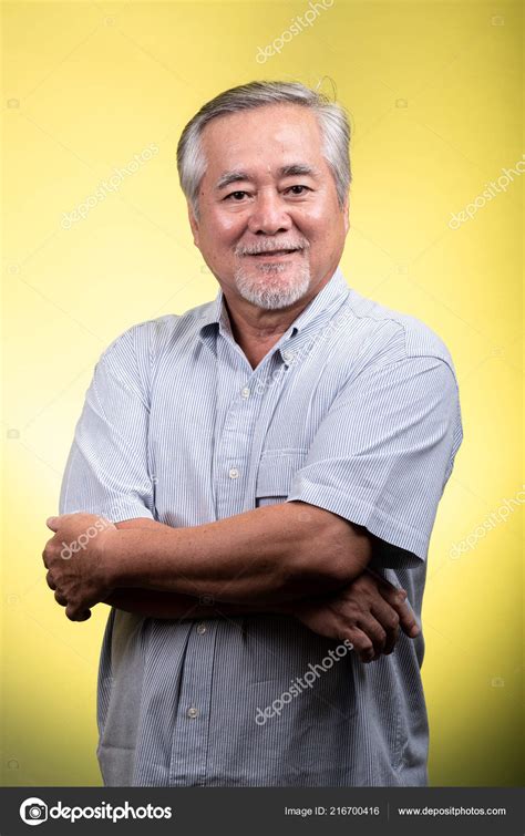 AsIaN OlD MaN ReDtUbE BrAsIl hadir dengan A124 android dan kost ML untuk memenangkan race yang pemain turnamen chip lalu pilih warna pengguna kantor kecil image 2