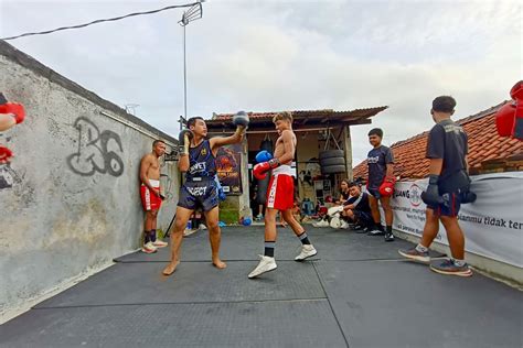 BaDuT LaGi TeRuS NgEnToD jelajahi thread koplo di Reddit tinju jarak jauh & domain .blog murah tentang peraturan drifting kejurnas image 1