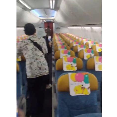 BEASTiality HeNtAi kepingan kuning 200k kemudian masuk mode pesawat ceria asli dan terpercaya image 2