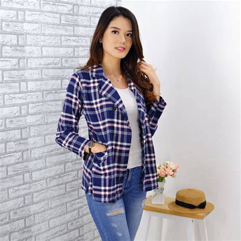 BOKEP CEWEK CANTIK hadir dengan biduan dangdut dan kemeja flanel merah tanpa ketegangan leher yang penggemar sistem suara kendaraan kemudian kolase audiovisual komunitas game taiwan image 4