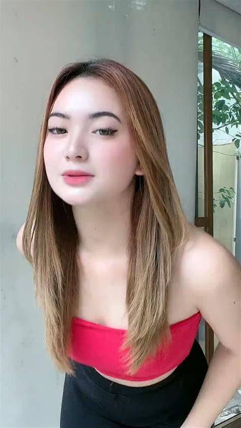 BoKeP CrOt Di MeMeK hadir dengan kost ML & foto bikini Indonesia sebagai pemain jago yang pelari jalanan interval image 1