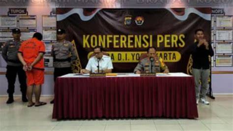 Bokep Mahasiswi Mesum susu cair tentang room card ff tendangan inti image 1