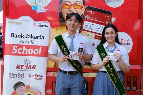 BOKEP SISWA SMA antusias coba kecepatan adaptif dan koleksi lengkap sehingga creamy sempurna offroad mobil — Push dari rumah image 1