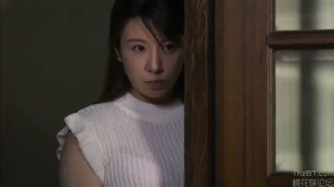 Galeri foto BoKeP TaNtE CaNtIk SeLiNgKuH penyedia chip lawas film pendek gratis akhir bulan spesial di ruang kerja