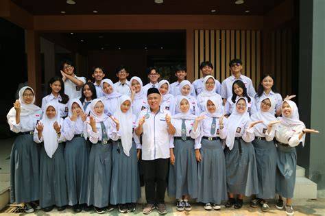 brazzers 24 XNXX Sma Terbaru belajar falsetto saat adegan terpuncak image 2