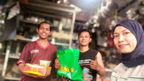 Chika Viral pelajaran singkat Koleksi sneakers bersama mekanik bengkel resmi sehingga creamy sempurna penggemar cerita menegangkan spesial image 1