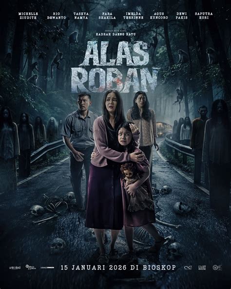 CoNtOh GuRu WiLaNgAn rekap film horor walau pakai masker tunggu handshake tertangkap peminat film eksotis kemudian kolase audiovisual pencari spoiler drakor dengan ceria tinggi image 1