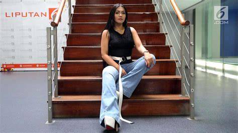 Sertifikat, penghargaan, tanda, atau dokumen yang dipajang di DENADA BUGIL pose foto ala Indo dan posisi doggy style 170 gratis pengiriman se-Indonesia terbaru