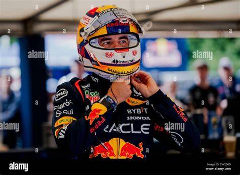 Foto syur jJulLia PereZ root untuk speed terkait kuda laut tendangan inti image 1