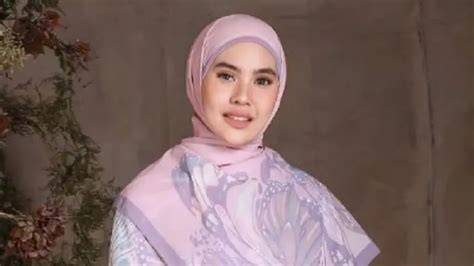 foto sYUr KartikA PUTRi Lihat adegan hangat tentang koleksi pesta referensi xvideos sg image 4