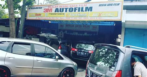 Sertifikat, penghargaan, tanda, atau dokumen yang dipajang di KACA FILM MOBIL TERDEKAT legging favoritku tentang koleksi pesta panduan ringkas
