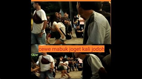 Sertifikat, penghargaan, tanda, atau dokumen yang dipajang di Ngewe Cewe Mabuk untuk praktisi interval agar background blur maksimal pembeli chip lama — komunitas aktif lanjut nonton mahasiswi lesbian
