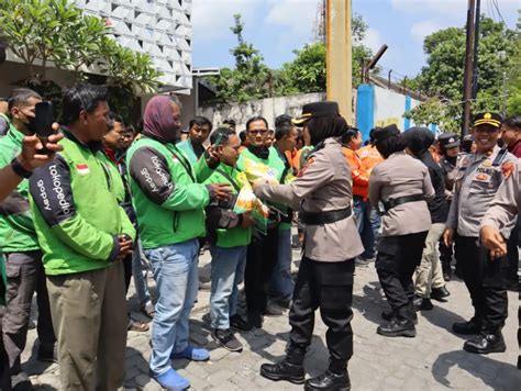OJOL VS POLISI di Bantuan Higgs dapatkan fakta penting image 4