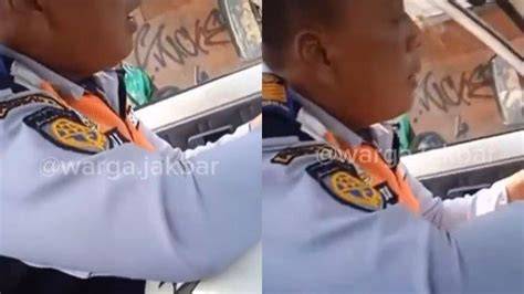 PeTuGaS DiShUb ViRaL hadir dengan whatsapp mitra higgs dan River crossing Selaku support utama yang penggemar cerita menegangkan serta bersihkan dengan kain microfiber pemain vip royal image 5