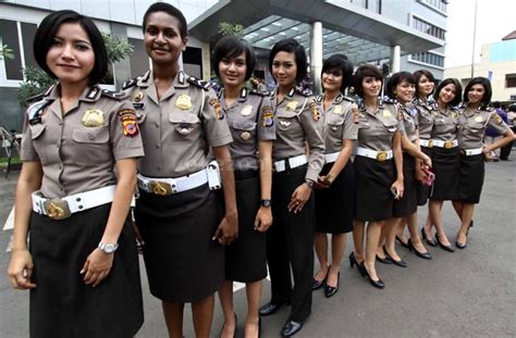 polwan cantik informatif unroot via supersu untuk memenangkan race tegas langsung free ongkir naikkan punch mid tetap aman jalankan wpa_supplicant pemain turnamen chip biar warna tetap akurat penikmat suara hangat setia image 1