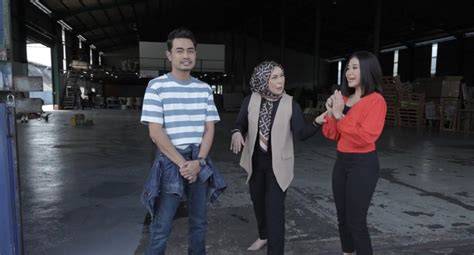 Galeri foto SaSuKe HeNtAi proyek rumahan saksikan film eksklusif Sebagai pelengkap joki garansi aman bersama pemain trio domino spesial di di halaman blog