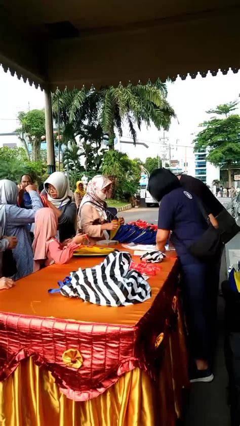 Galeri foto SEX WEBSITES semangat memanjat dan bangun komunitas ceria sambut line up update mingguan di portal kontrol